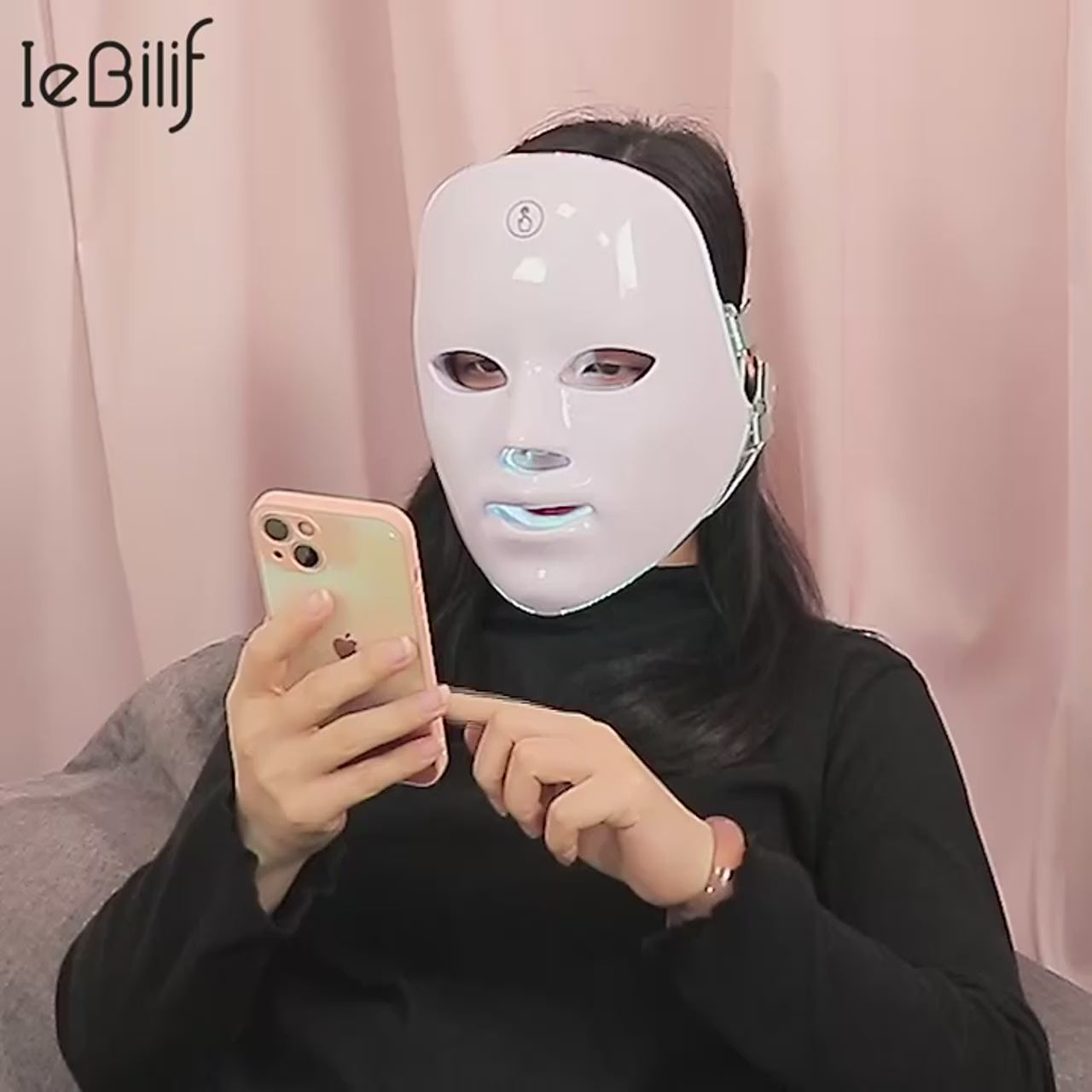 Anti-aging Facial Mask Therapy